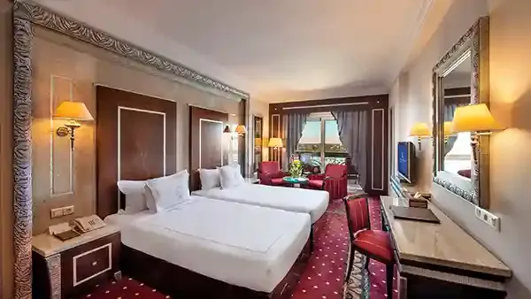 royal club kamer sonesta st george luxor
